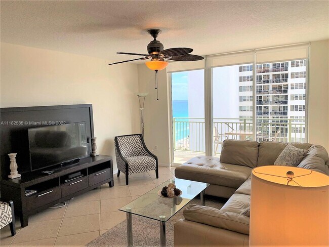 Foto del edificio - 2080 S Ocean Dr