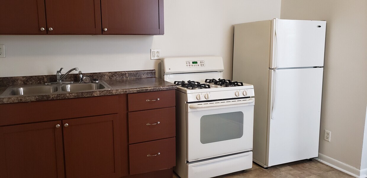 Foto principal - 5700 19th Ave