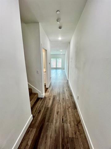 Foto del edificio - 5653 Woodlands Dr