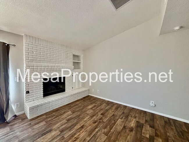 Building Photo - 15137 Haddington Way