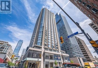 Building Photo - 155 Yorkville Ave