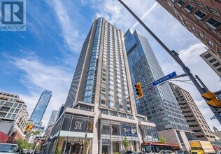 Building Photo - 155 Yorkville Ave