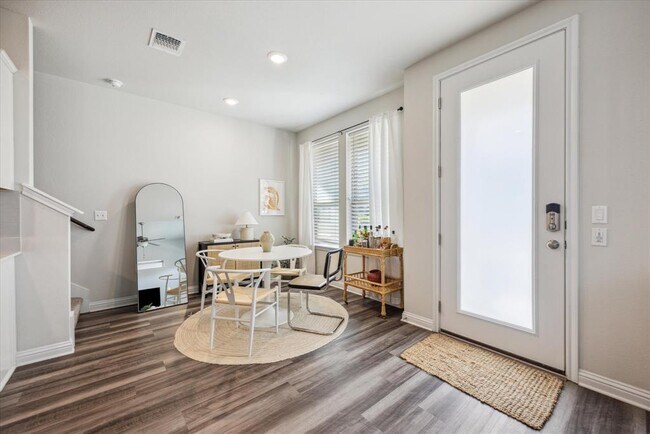 Foto del edificio - 7612 Mandela Bend