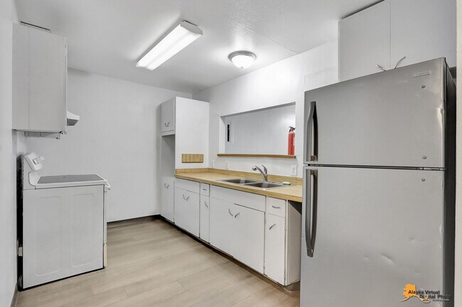 Foto del edificio - 906 W 29th Pl