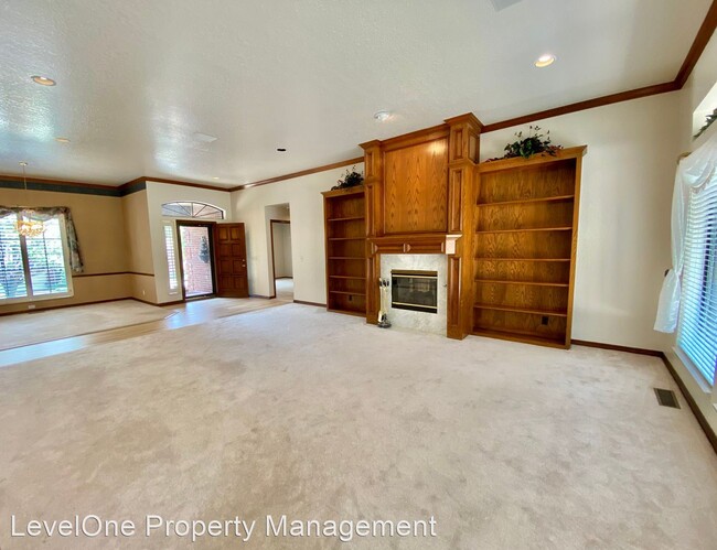 Foto del edificio - 4 br, 3 bath House - 1520 Two Bridge Drive