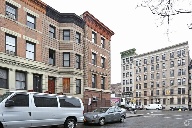 Building Photo - 741 St Nicholas Ave