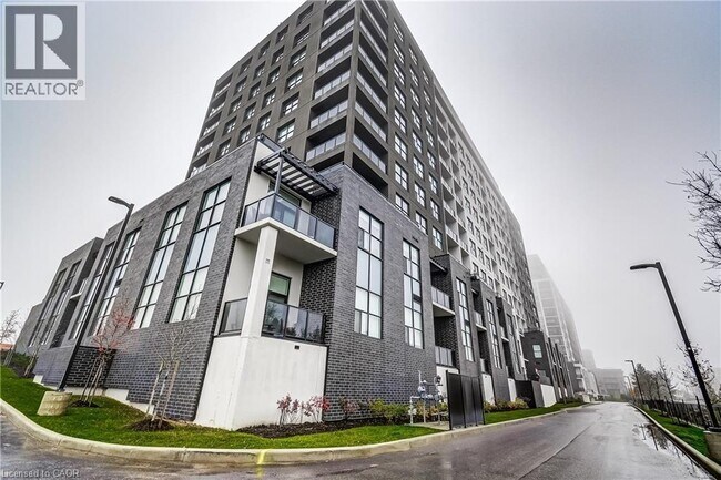 Photo du bâtiment - 1880 Gordon St