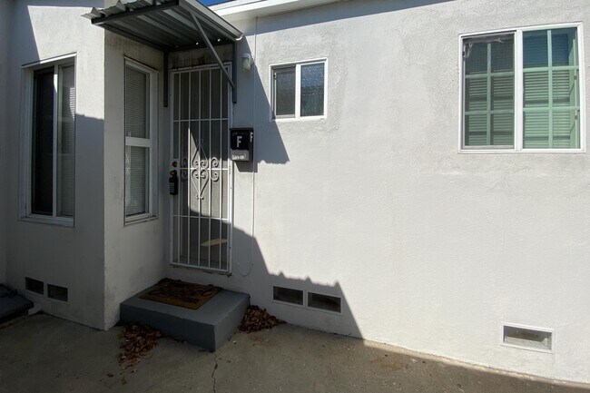 Foto del edificio - 425 W Garfield Ave