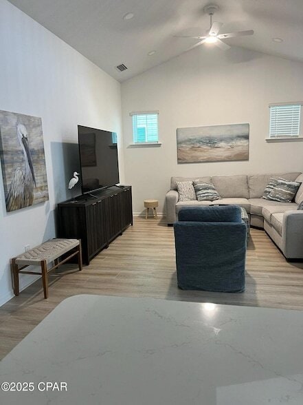 Building Photo - 8726 Pencil thin Ave