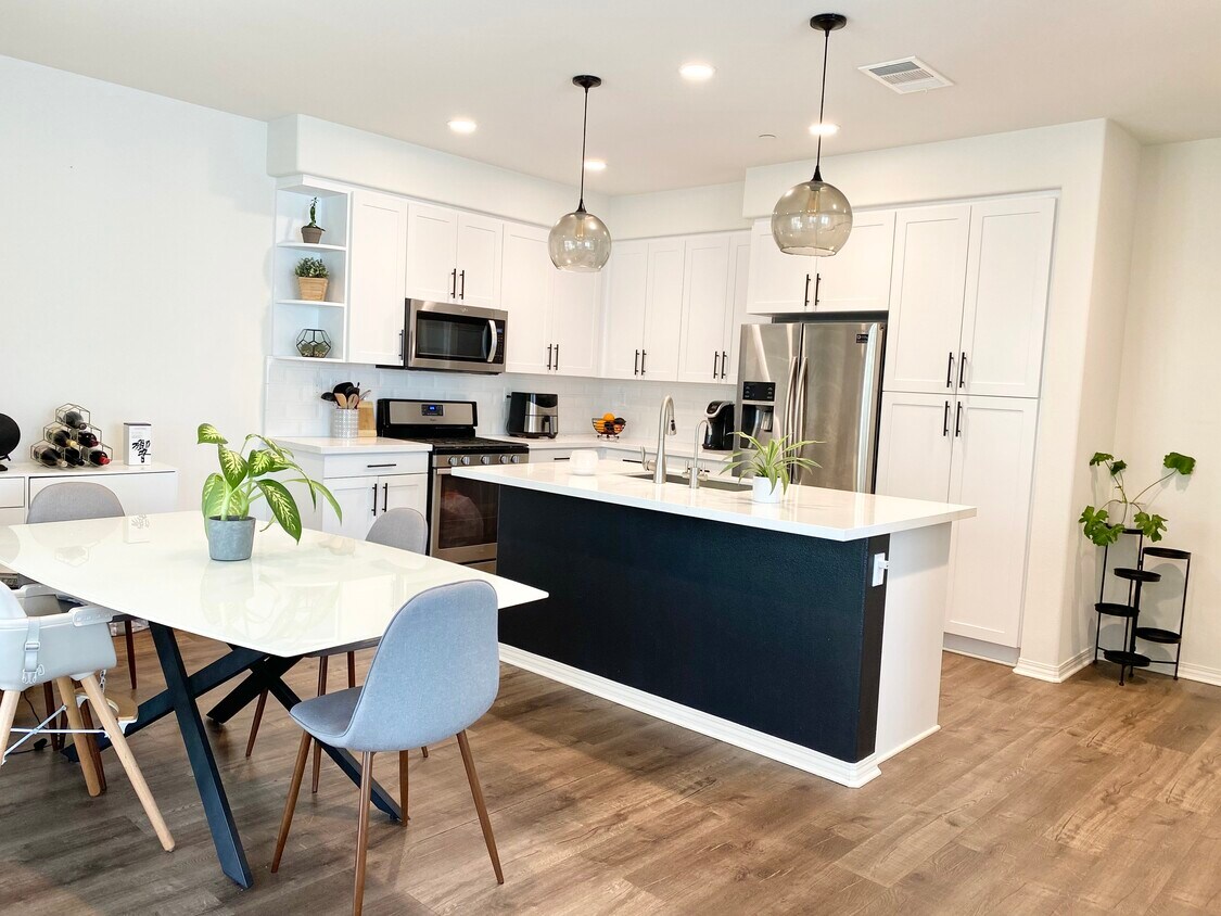 Foto principal - 2470 Tapestry Way