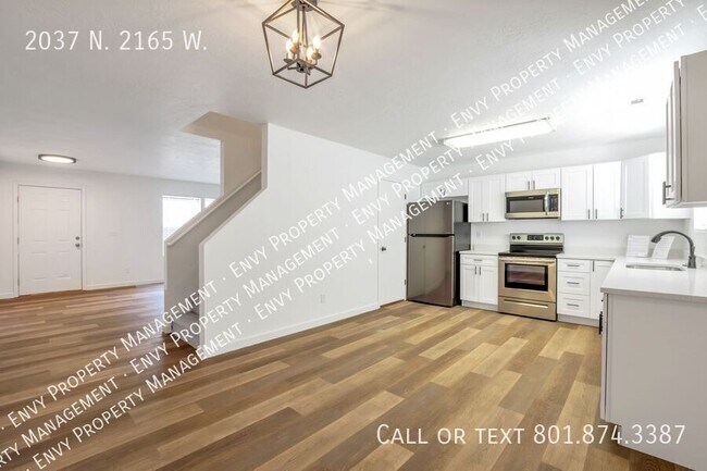Foto del edificio - 2037 N 2165 W