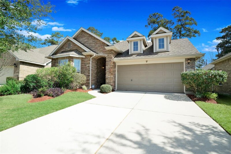 Foto principal - 139 N Hawkhurst Cir