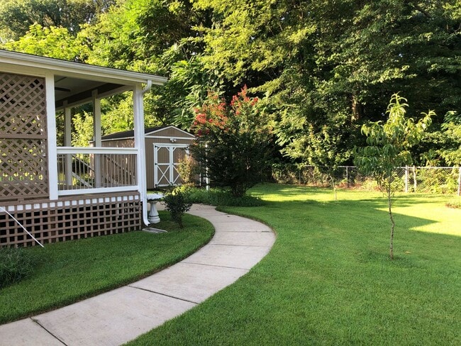 Building Photo - **CORNER LOT W PRIVACY WOODS**