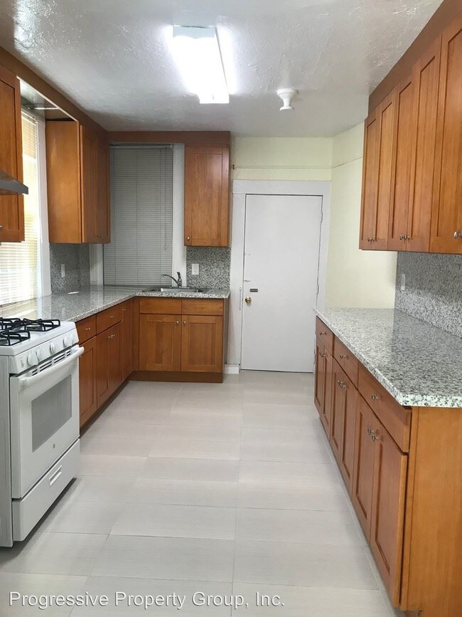 Foto del edificio - 74 Spencer Alley