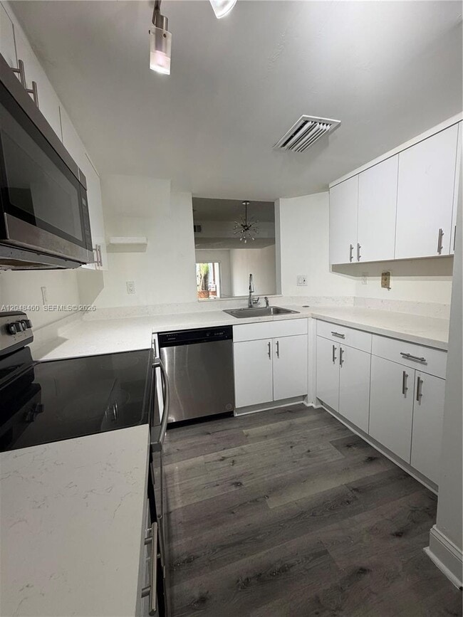Building Photo - 1175 NW 123rd Pl