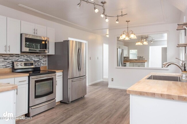 Photo - 2230 Candy Pl Apartment