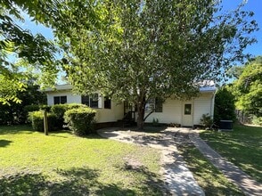 Building Photo - 4302 2nd Ave