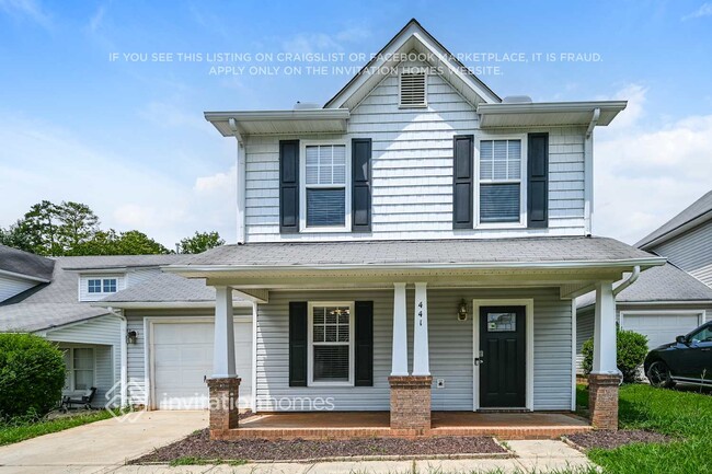 Building Photo - 441 Amir Cir