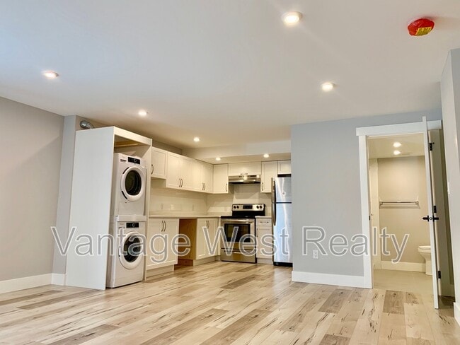 Photo du bâtiment - 1310-1310 Mine Hill Dr