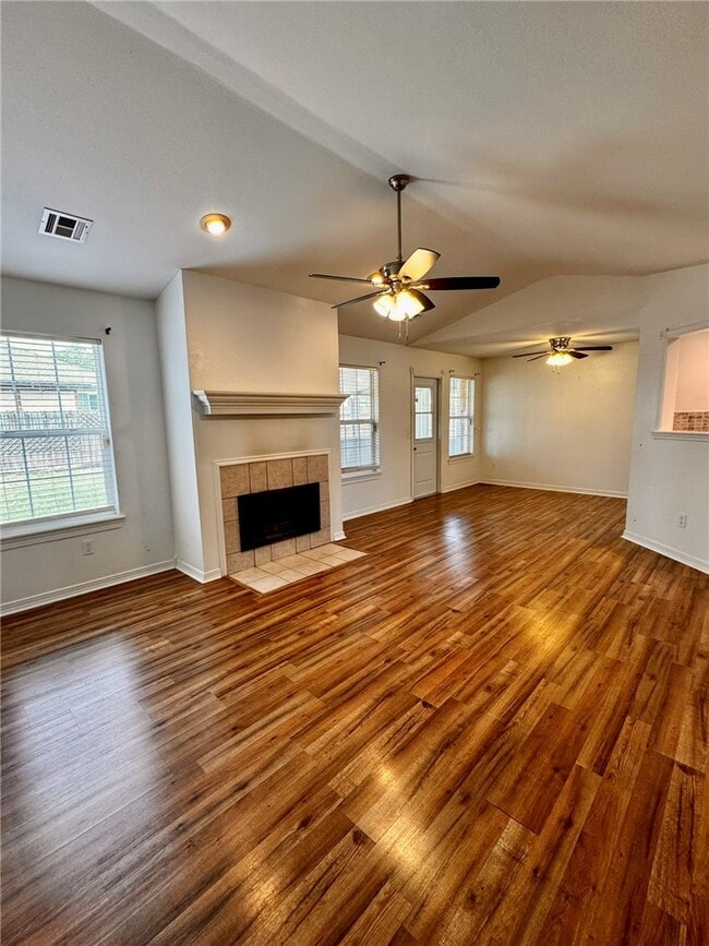 Building Photo - 659 Frances Dr