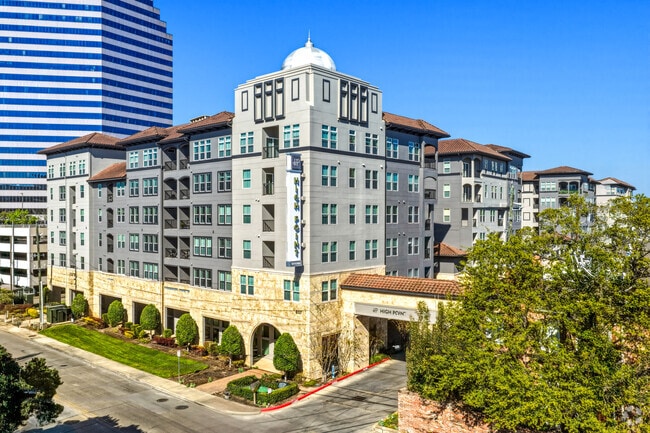 Building Photo - High Point Uptown