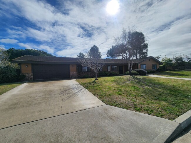 Foto del edificio - Spacious Grover Beach Home