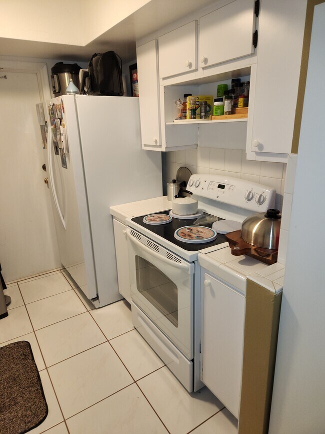 Foto del edificio - 6870 NW 29th Ct