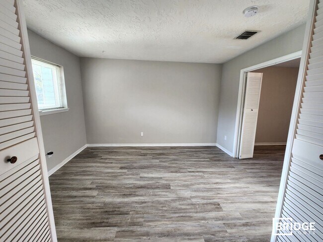 Building Photo - 17826 Cypress Spring Dr