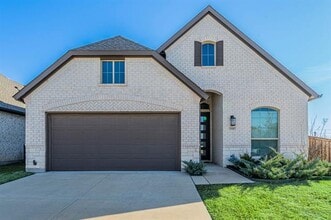 Building Photo - 1110 Stallion Ln