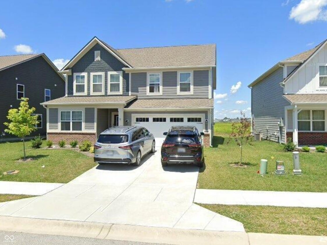 Foto principal - 8754 Laurelton Pl