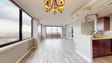 Building Photo - 3525 Sage Rd