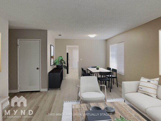 Foto del edificio - 1602 Mapleleaf St