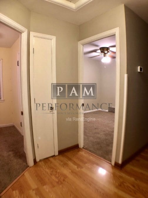 Building Photo - 2907 S 50th St