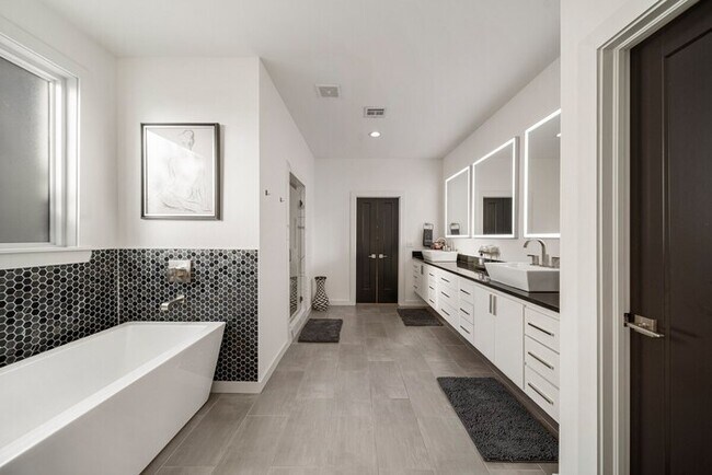 Foto del edificio - Gathering Place Luxury-Pool/Spa/OutdoorKit...