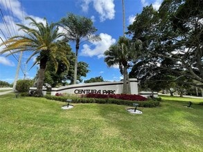 Building Photo - 3800 NW 23rd Ct