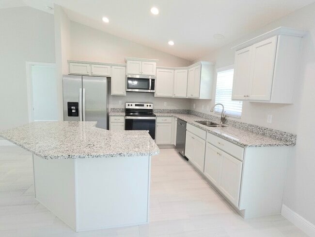 Foto del edificio - 7808 N Keystone Dr