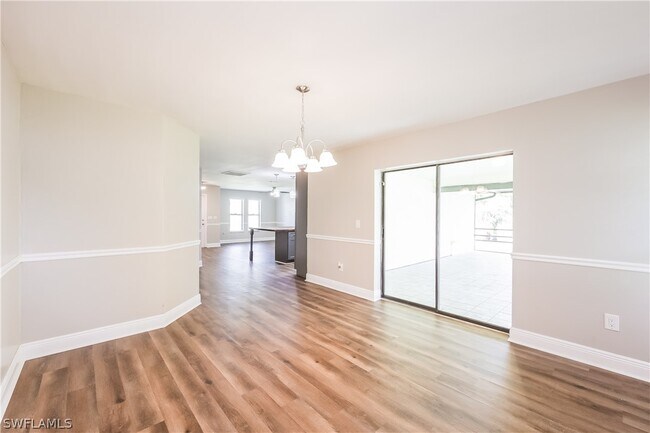 Foto del edificio - 720 SW 8th Terrace