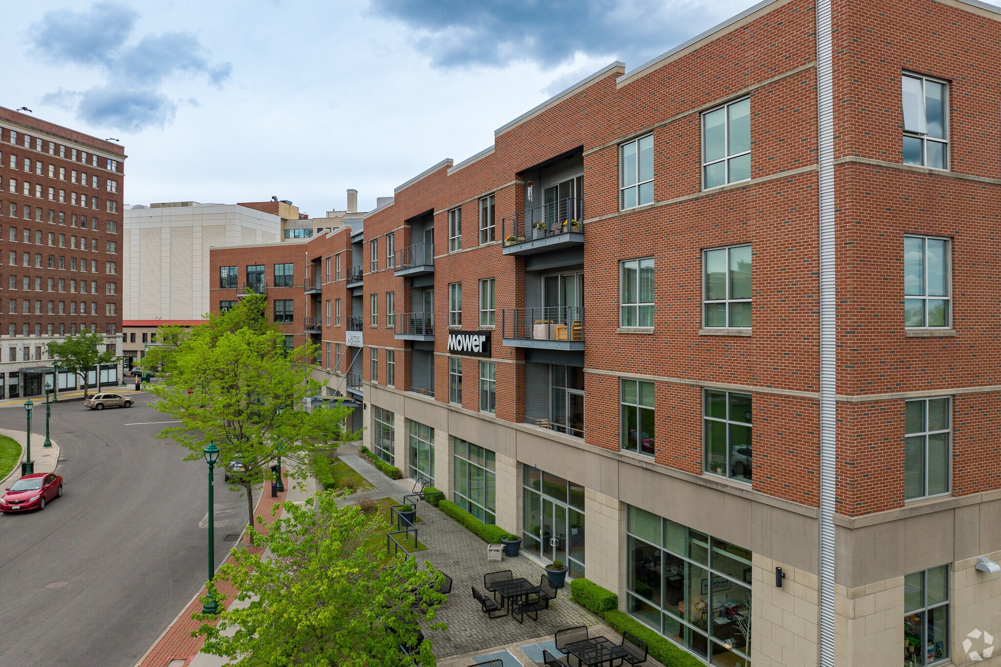 Jefferson Clinton Commons