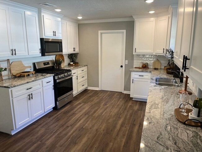 Foto del edificio - 2007 Wood Pl