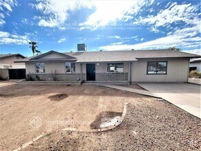 Building Photo - 4107 W Desert Hills Dr