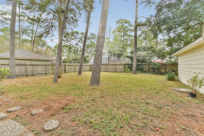 Building Photo - 10610 Creektree Dr