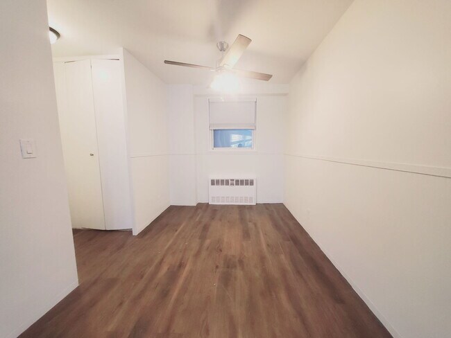 Foto del edificio - 444 Bedford St