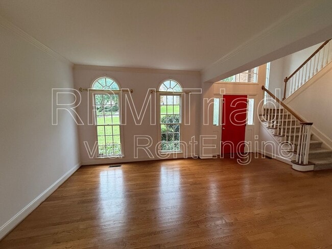 Building Photo - 4210 Shoal Creek Dr