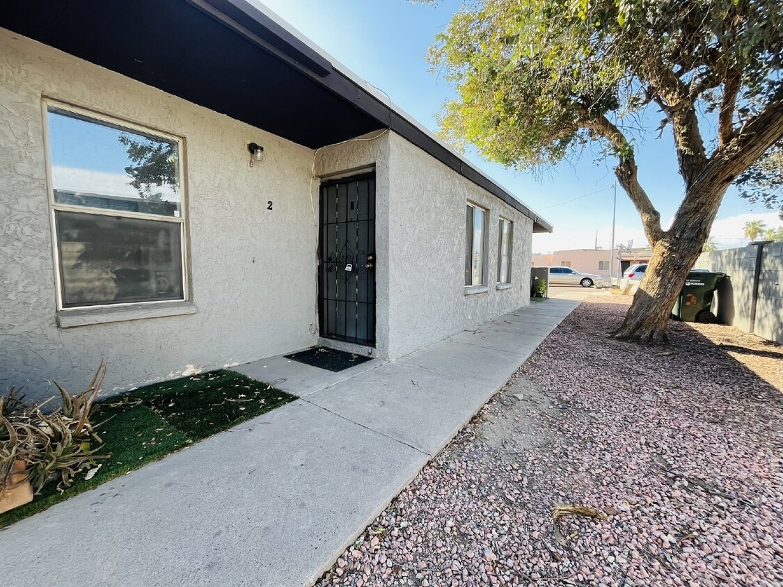 Foto principal - 3807 N 23rd Dr