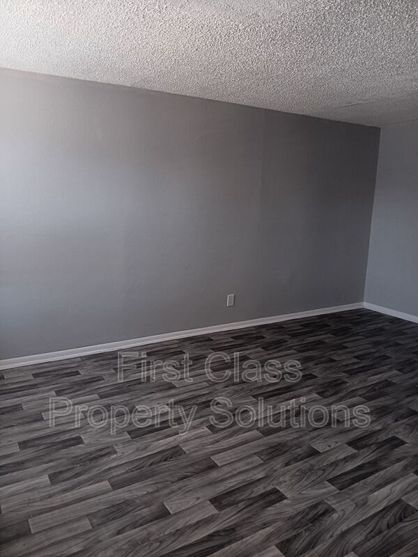 Foto del edificio - 1731 NW 32nd St