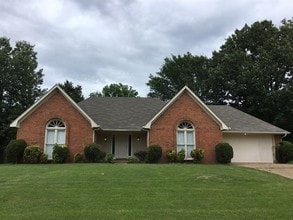 Building Photo - 7142 Autumn Forrest Dr