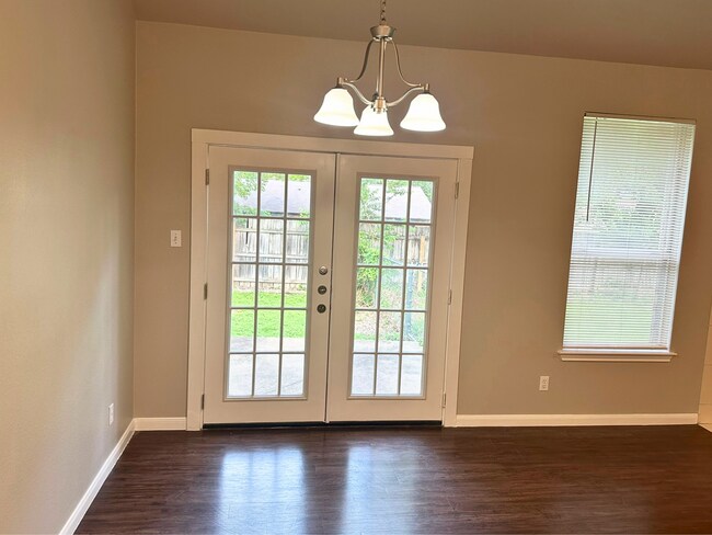 Foto del edificio - 1503 Cedar Park Dr