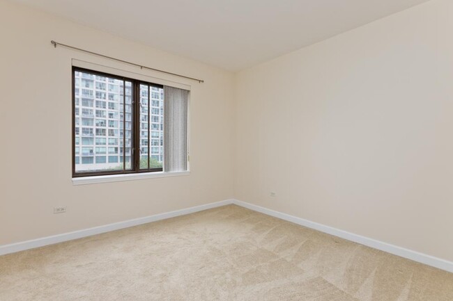 Foto del edificio - 1 bedroom in Chicago IL 60605