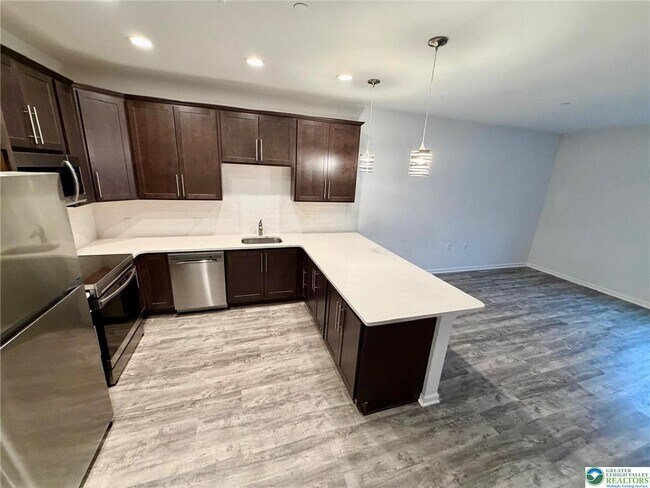 Foto del edificio - 2321 Linford St