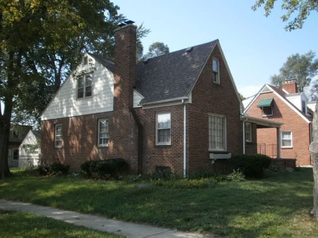Primary Photo - 2126 Pierce St